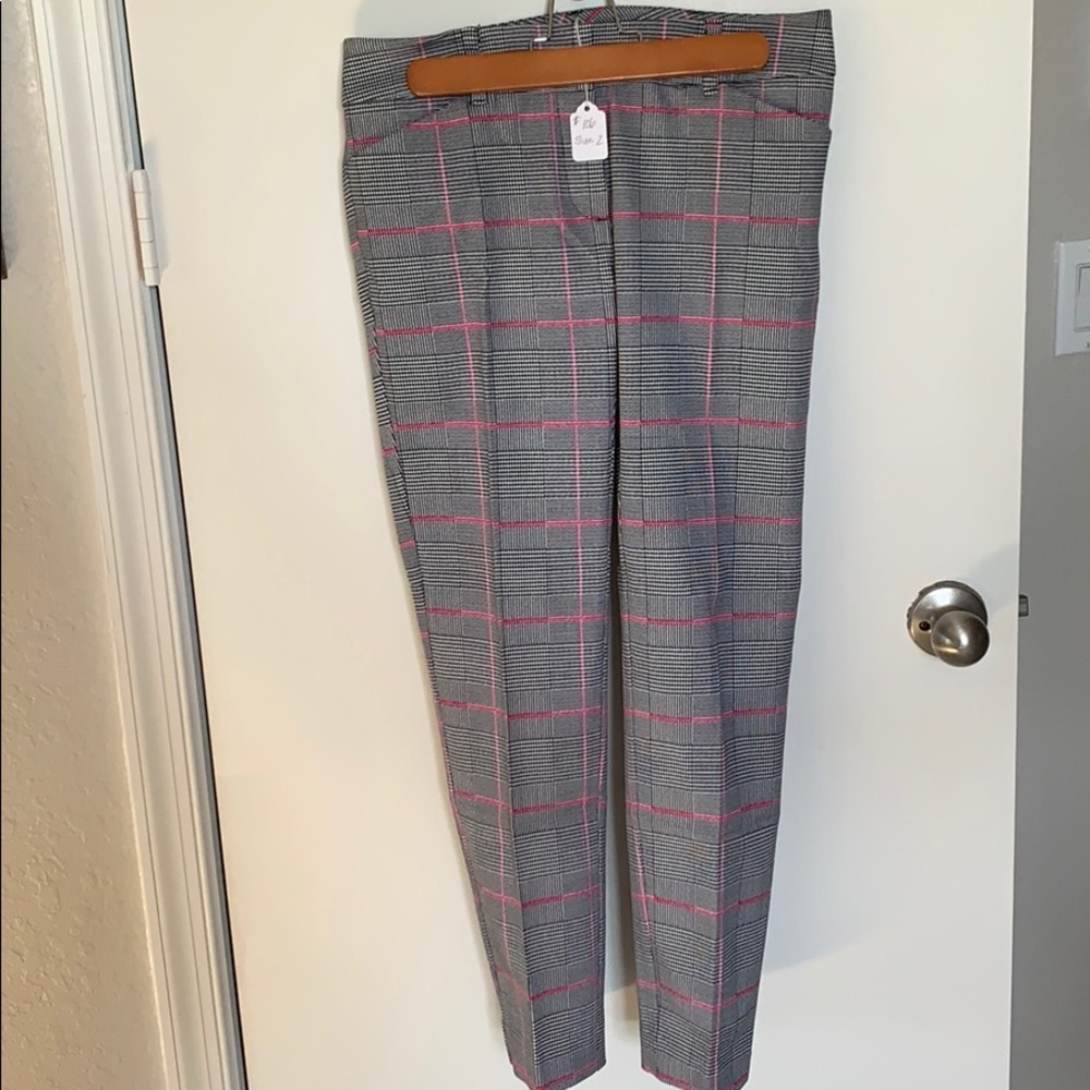 Ankle pants